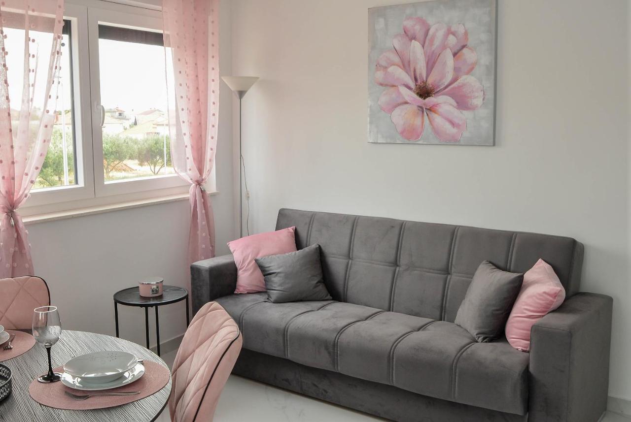 Apartment Laura Zadar Eksteriør bilde