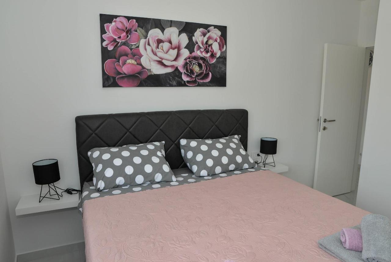 Apartment Laura Zadar Eksteriør bilde