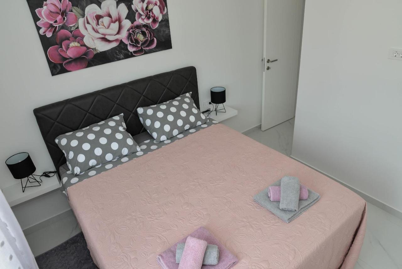 Apartment Laura Zadar Eksteriør bilde